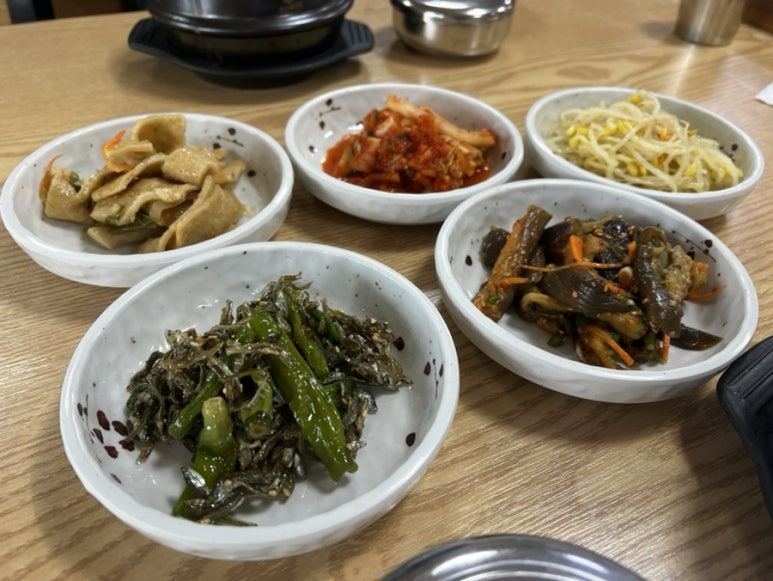 옛고향식당 이미지