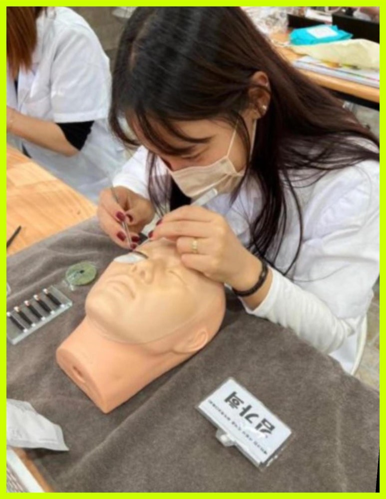 트렌미뷰티아카데미미용학원 이미지