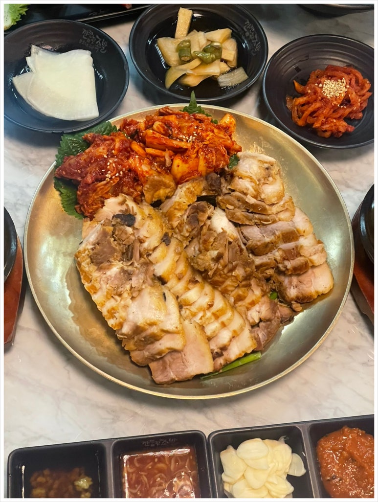 깐깐한족발 이미지
