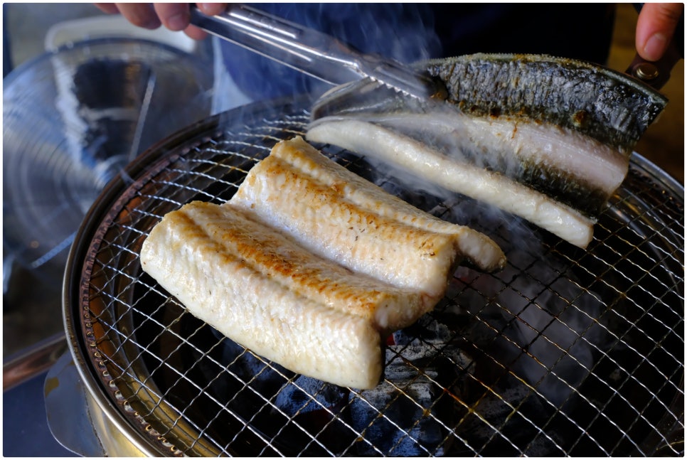 장어랑한우랑 이미지
