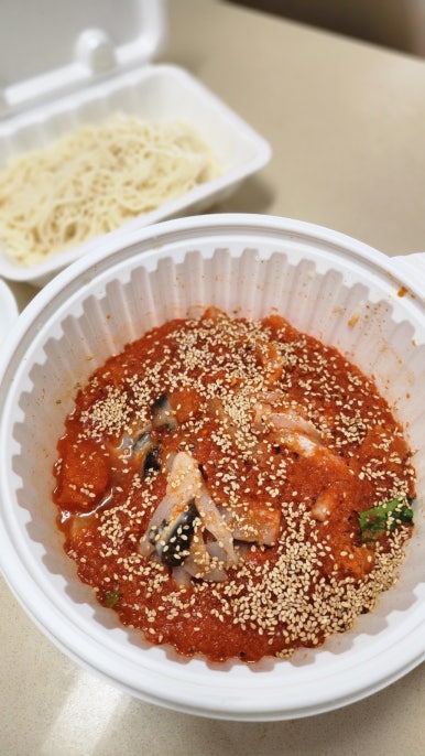 선어삼합회장님 이미지