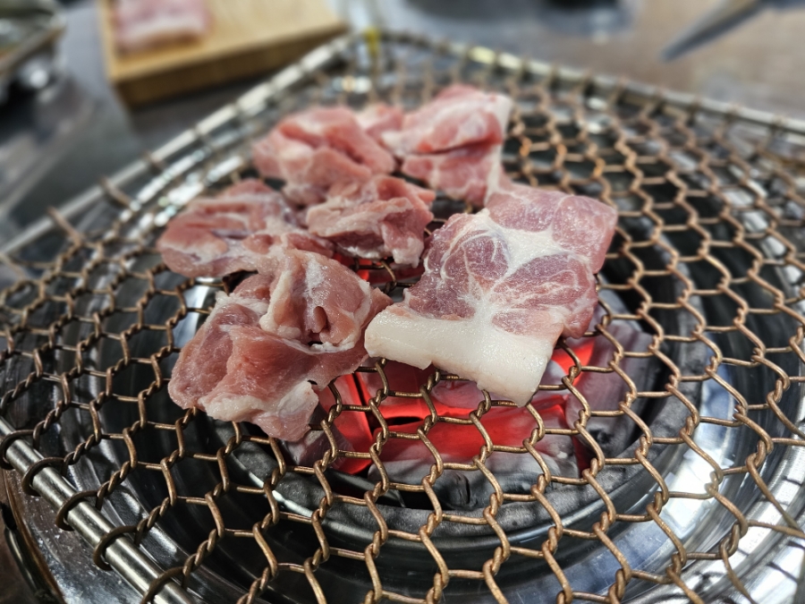 생꼬들목살 이미지