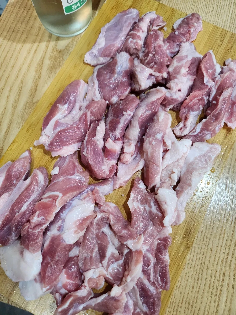퇴근길뒷고기 이미지