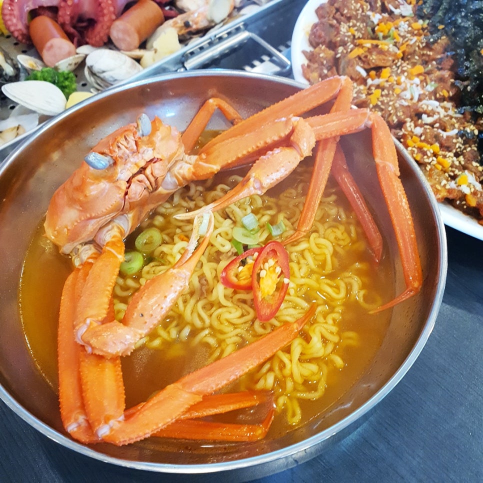 어부와바다 이미지