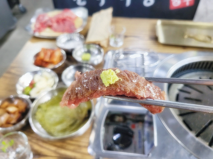 칠백한우 이미지