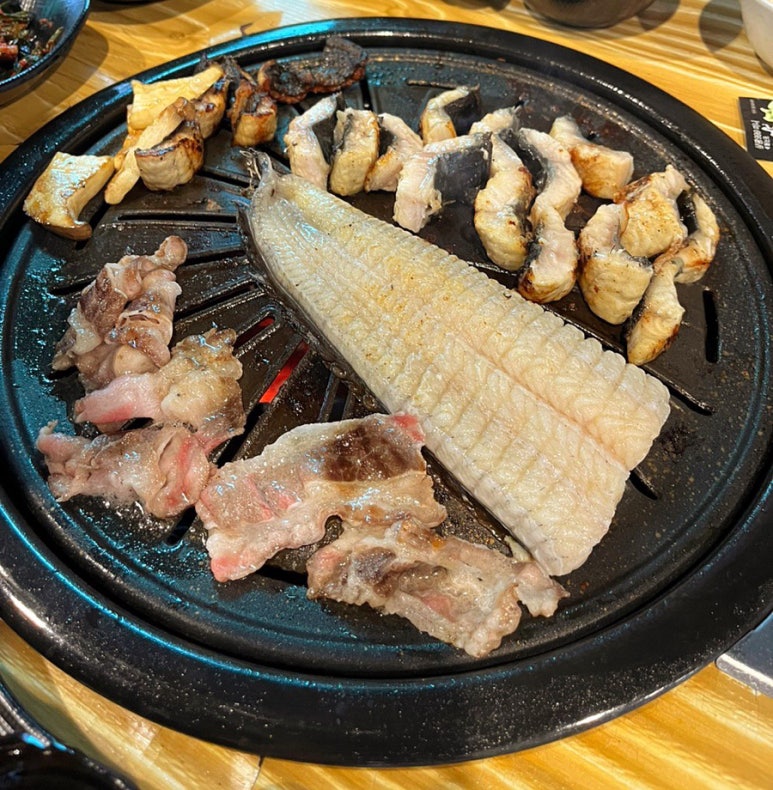 노천민물장어 이미지