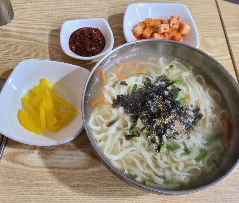 미남촌국수 이미지