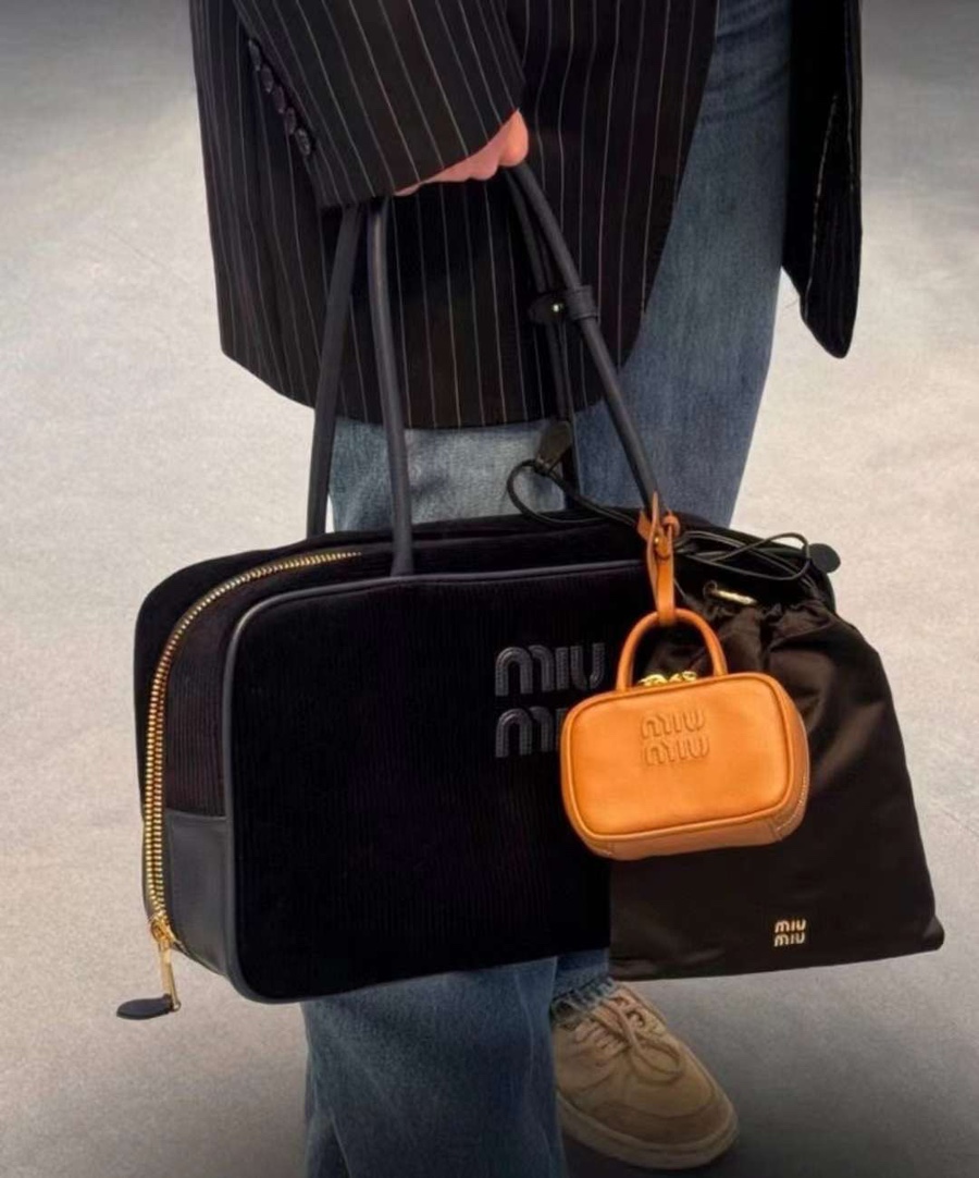 뮤뮤 이미지