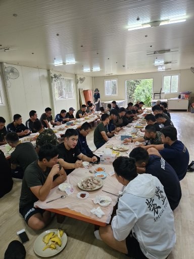 자연등잔길 이미지