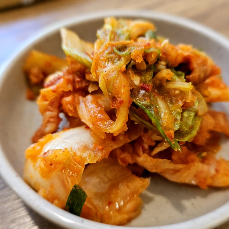 꽈리칼국수 이미지