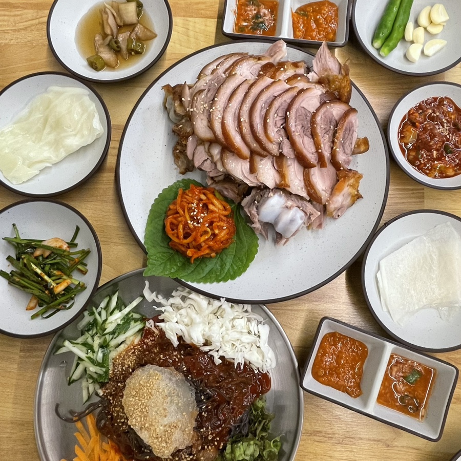 제주장충왕족발 이미지