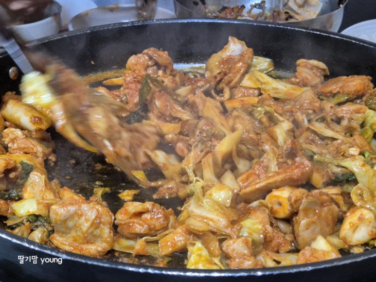 메밀촌닭갈비막국수 이미지