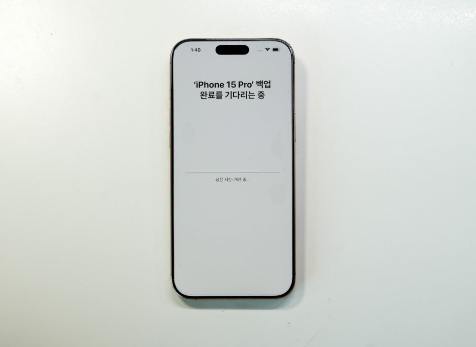 오터박스 아이폰 16프로 맥스 케이스 추천  "비건가죽 시메트리 캑터스레더 (OtterBox Symmetry Cactus Leather)케이스" 이미지 7