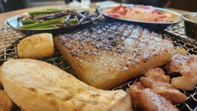 준석이네뒷고기 이미지