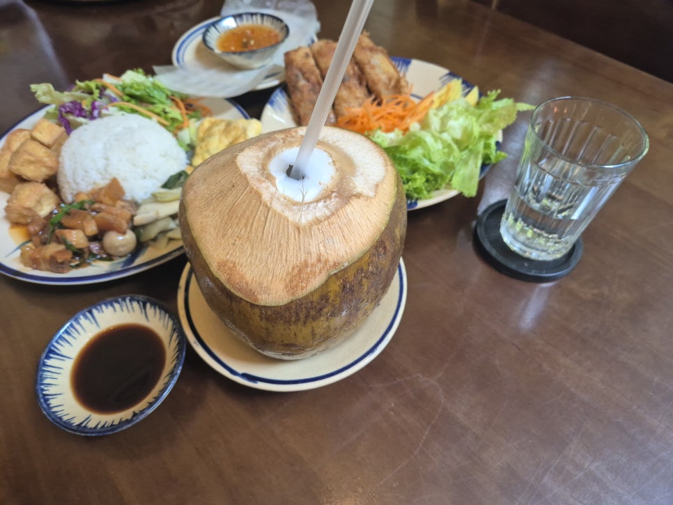 다낭 자유여행 필수 로컬 맛집 벱바바에서 베트남 음식을 맛보다