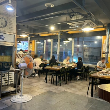 이진한우참숯 이미지