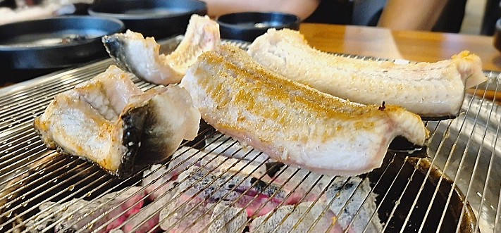 일품 활 민물장어 이미지