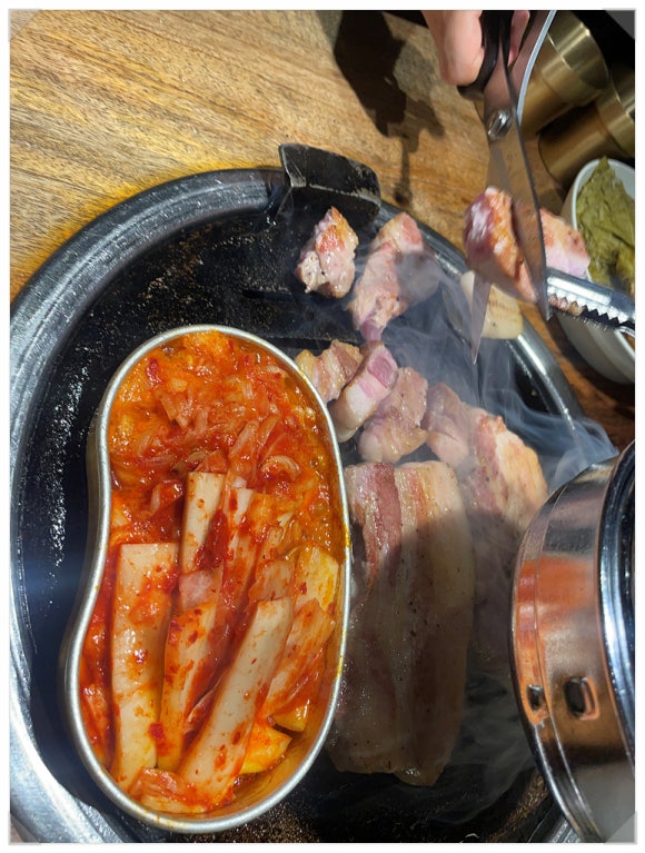 청춘삼겹살 이미지