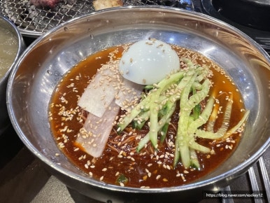 웃소 이미지