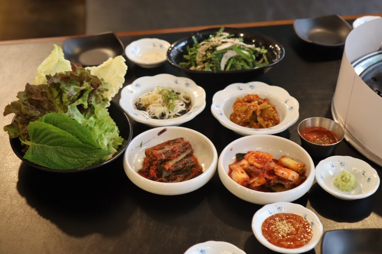 포엔식당 이미지