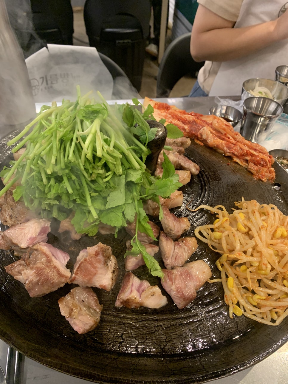 목구멍 광양점 이미지