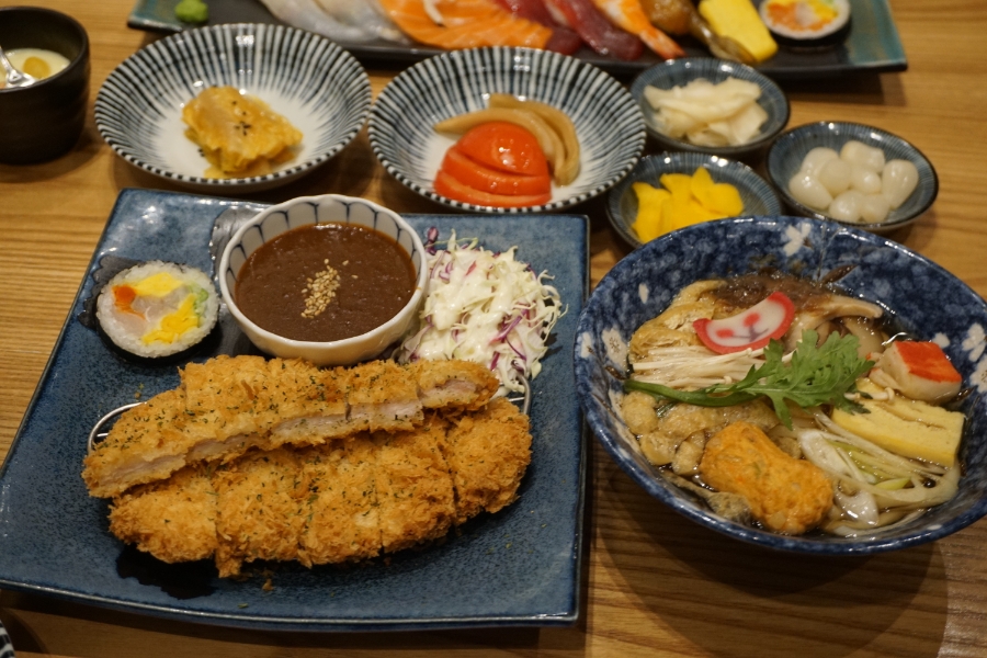 명성초밥 이미지