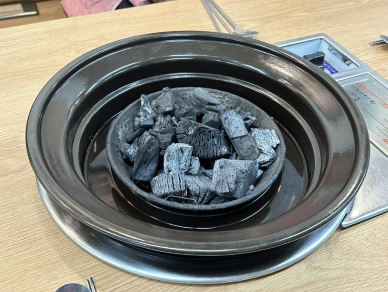 이가 숯불갈비 전문점 이미지