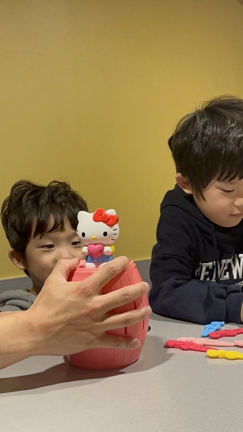 헬로보드카페 이미지