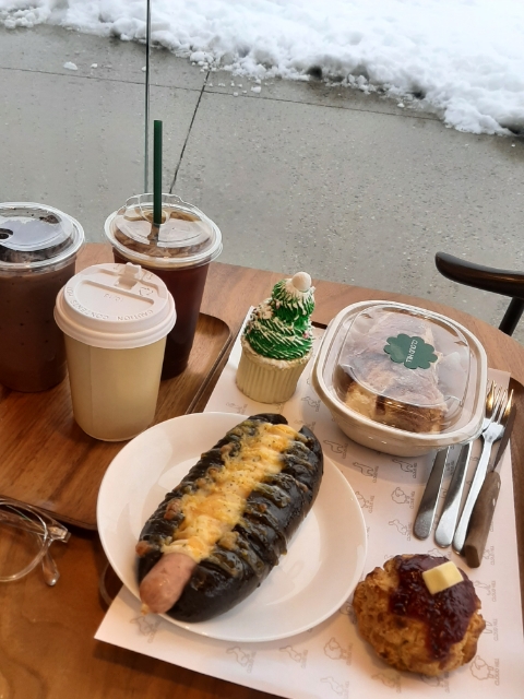 카페로자리 이미지