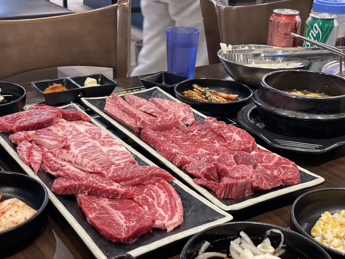 웃소한우 이미지