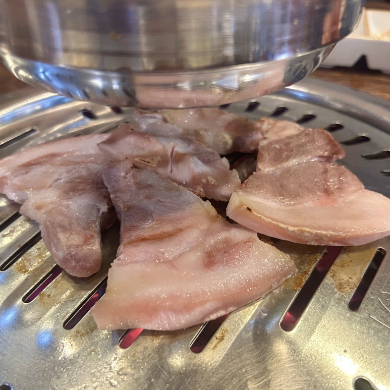 훔친뒷고기 이미지