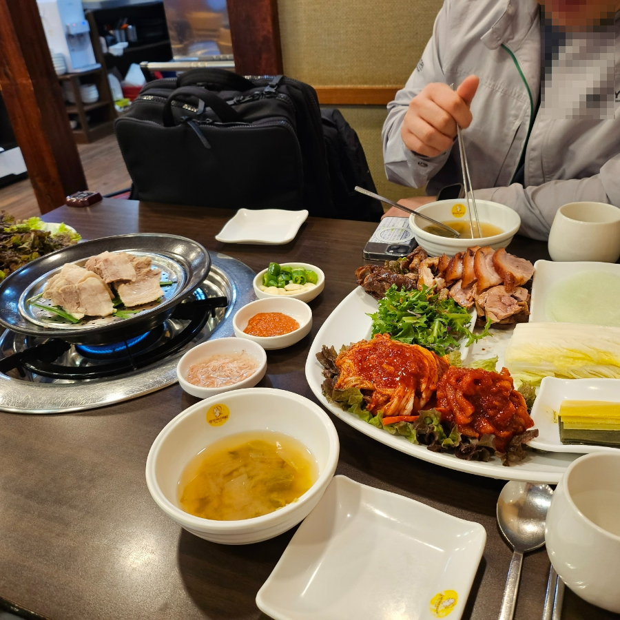 족발탐험대 이미지