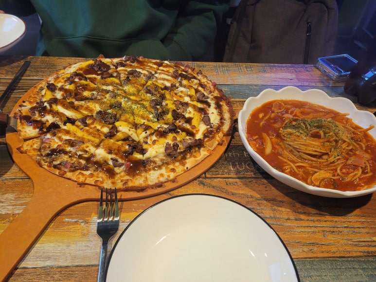 수피자 안중점 이미지