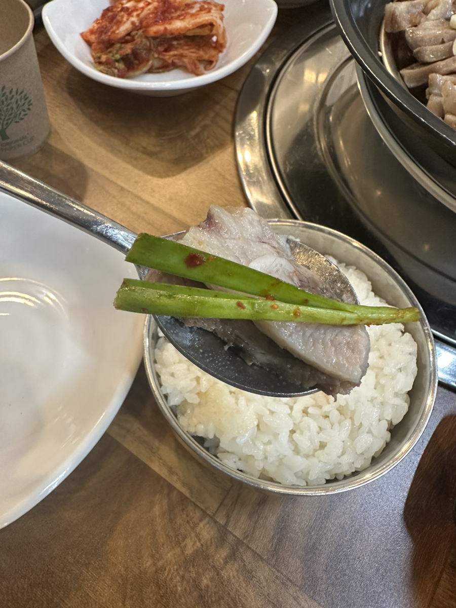 모도리국밥 이미지