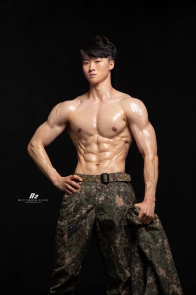 위블휘트니스 이미지