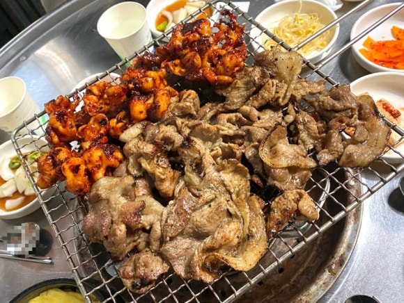 석쇠앤우동 이미지
