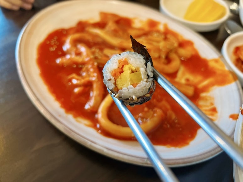 쌍둥이꼬마김밥 이미지