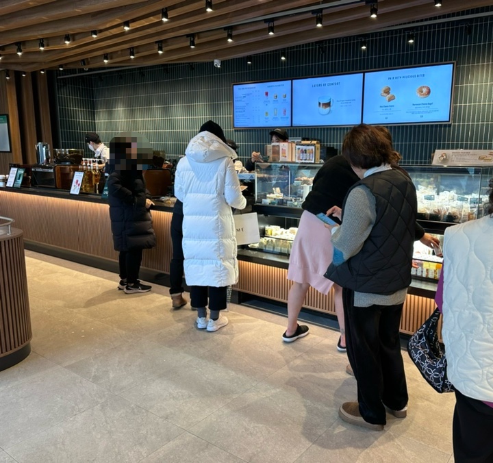 스타벅스 경산무학점 이미지