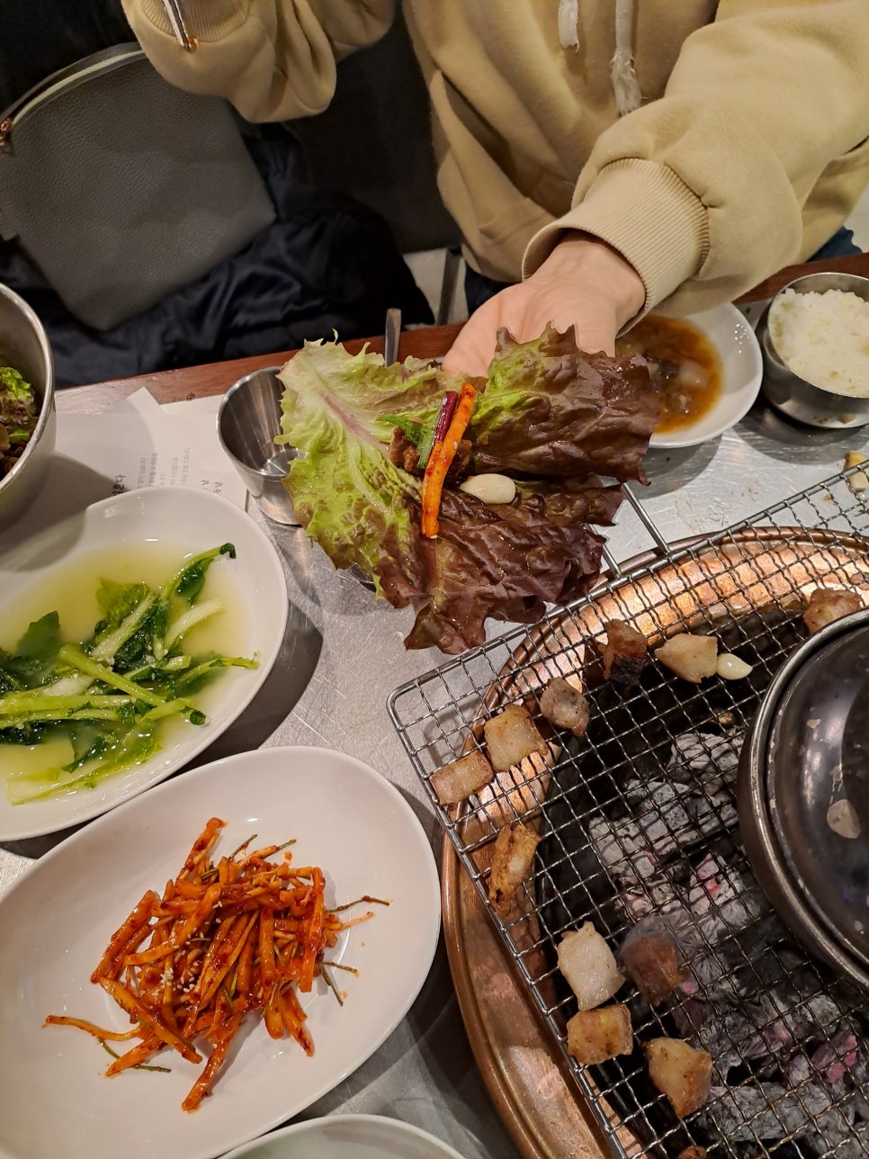 윤브로 이미지