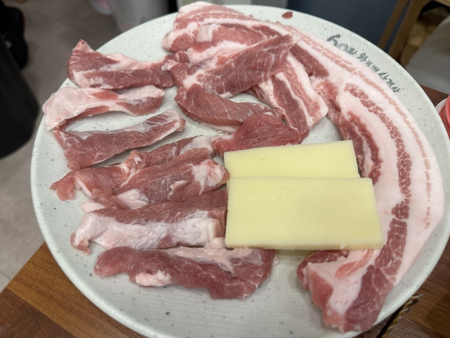 60판왕뚜껑삼겹살화성 이미지