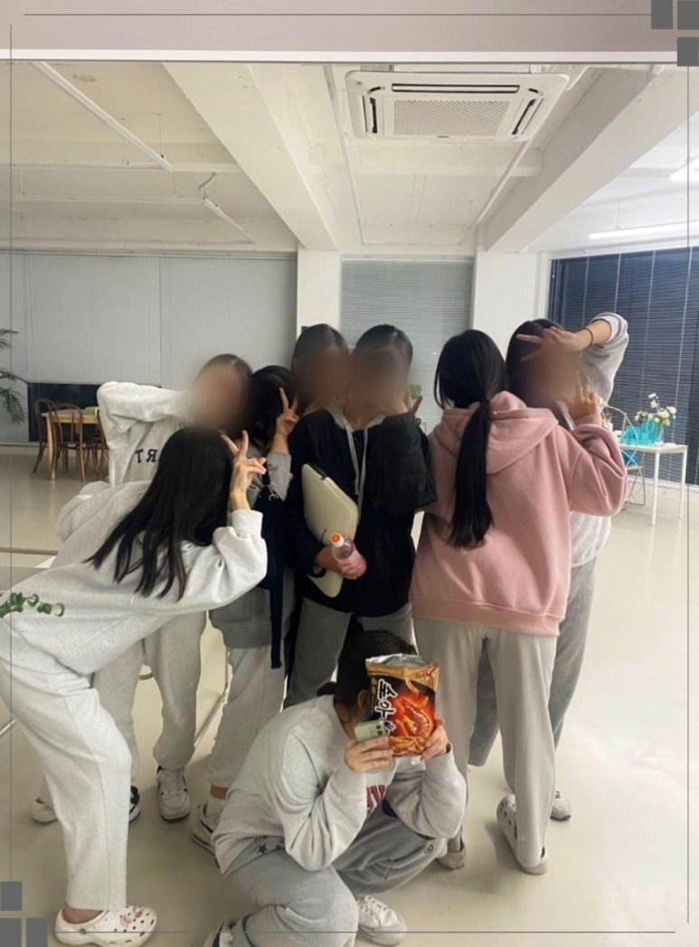 나우앤히어 이미지