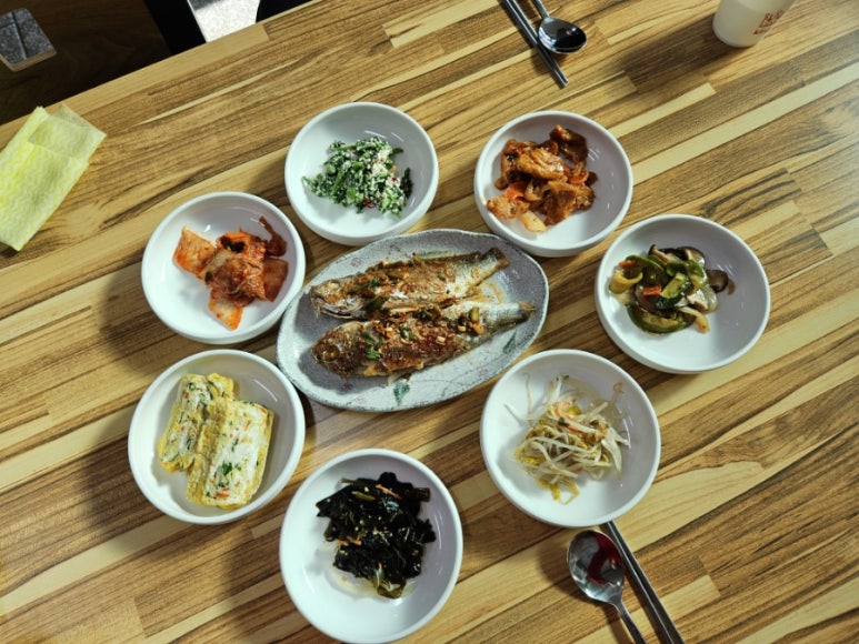 엄마가마솥시락국 이미지