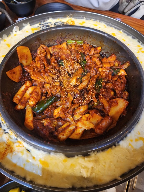 유가네닭갈비거제아주점 이미지