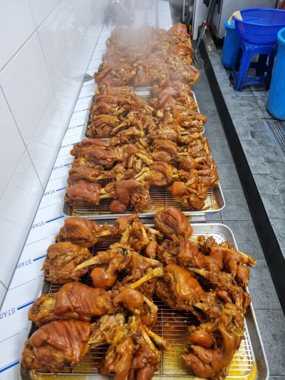 둘하나족발 이미지