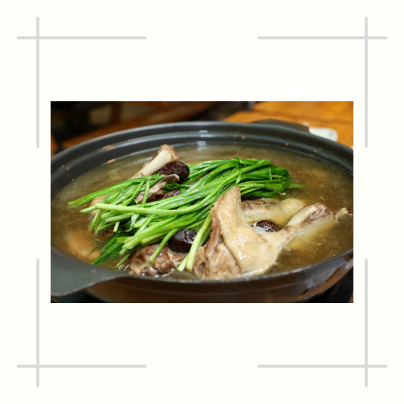황칠 돼지한마리 이미지