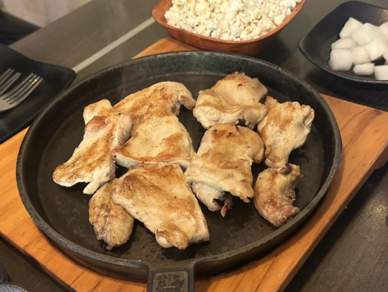 홈타운바베큐치킨 이미지