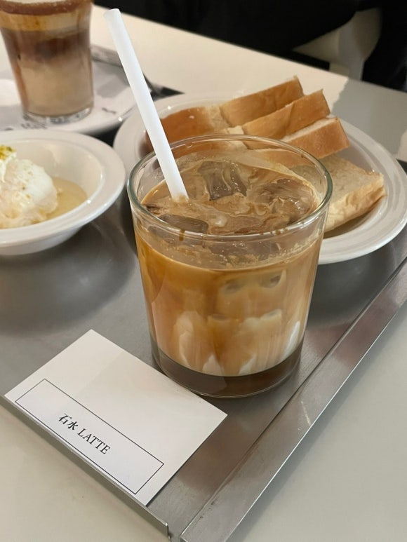 모던카페 이미지