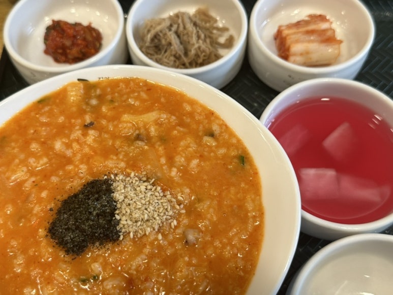 됴와김밥 이미지