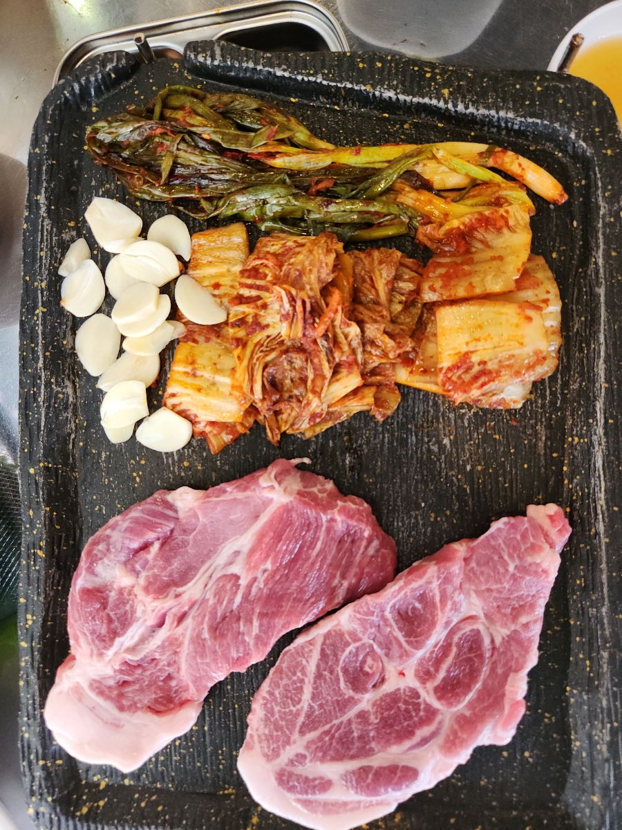 삼겹살땡기는날 이미지