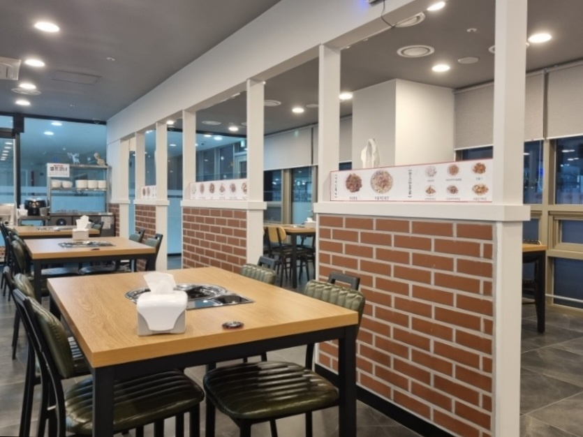 CGV충주교현 이미지